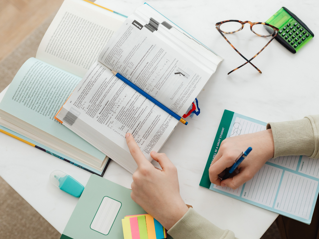 بهترین روش یادگیری دروس حفظی